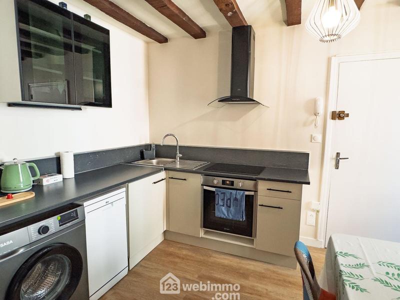 Immeuble - 180 m² - 11 pièces