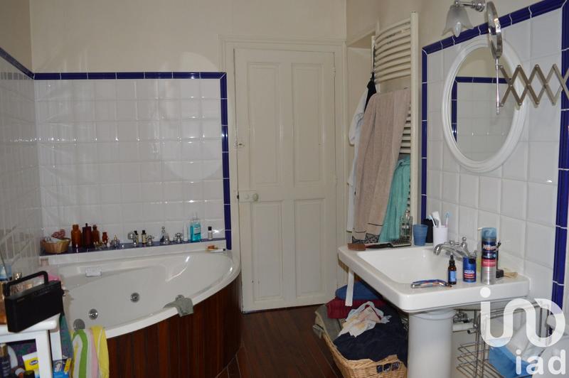 Maison de ville - 216 m² - 10 pièces