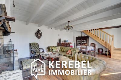 Maison ancienne - 120 m² - 3 pièces