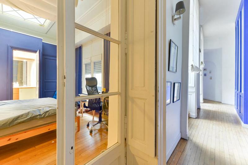 Appartement - 220 m² - 8 pièces