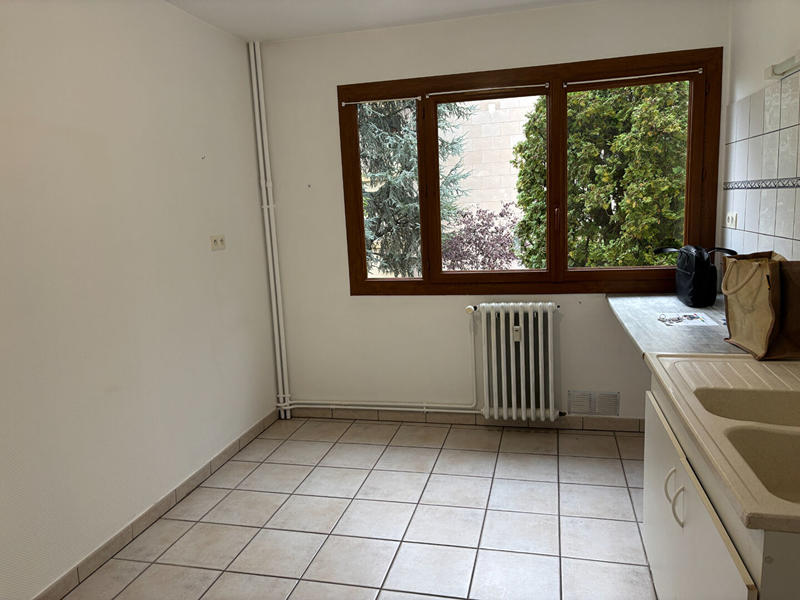 Appartement - 89 m² - 5 pièces