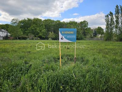 Terrain - 2 360 m²