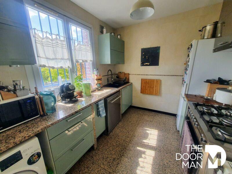 Maison - 145 m² - 8 pièces