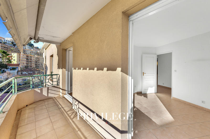 Appartement - 82 m² - 4 pièces