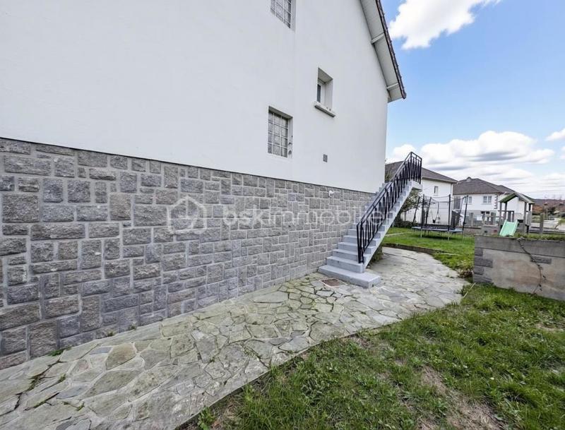 Maison - 132 m² - 7 pièces