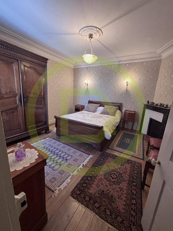 Maison bourgeoise - 189 m² - 9 pièces