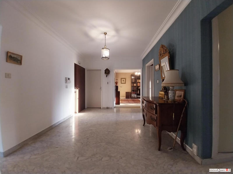 Appartement - 126 m² - 5 pièces