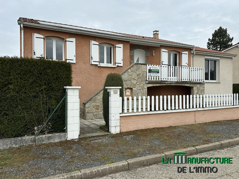 Maison - 121 m² - 5 pièces