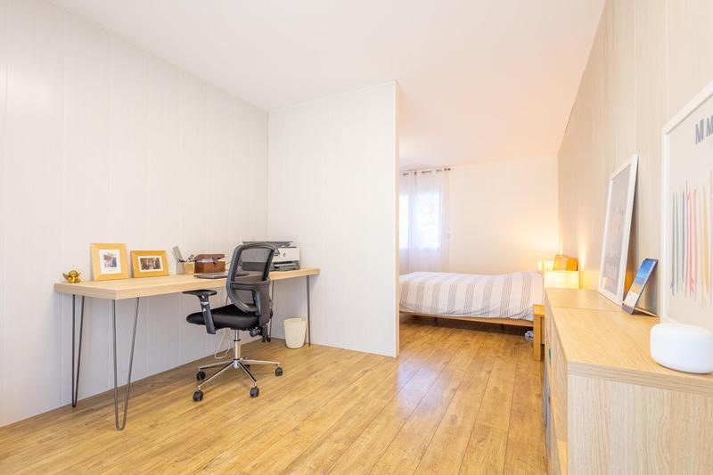 Maison - 205 m² - 6 pièces