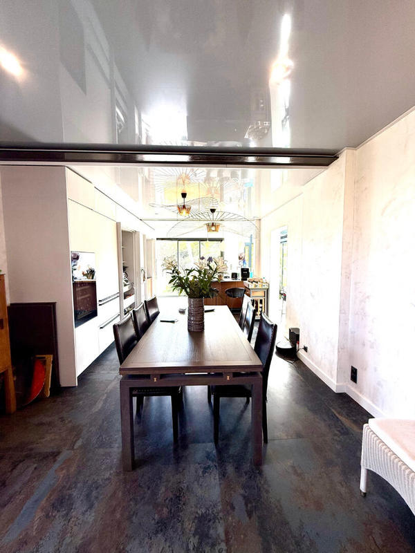 Maison - 150 m² - 5 pièces