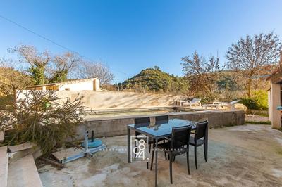 Maison - 122 m² - 5 pièces