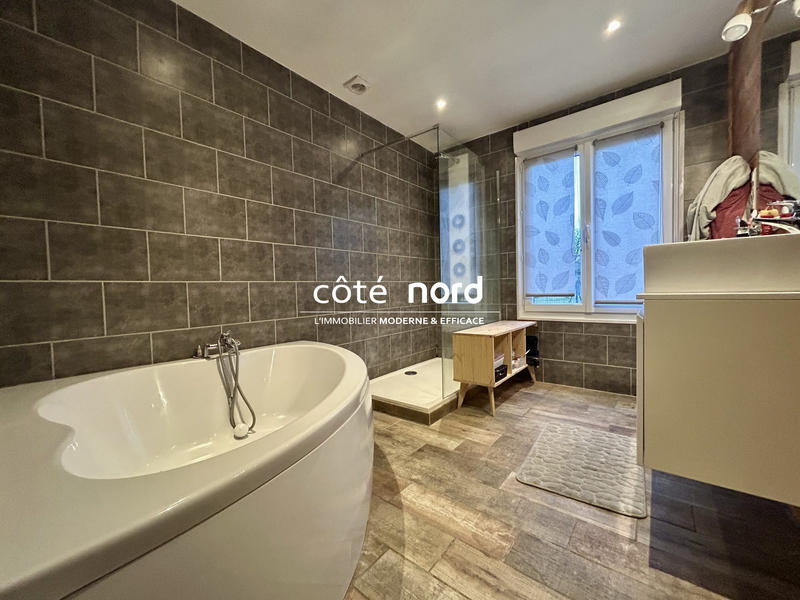 Maison - 110 m² - 5 pièces