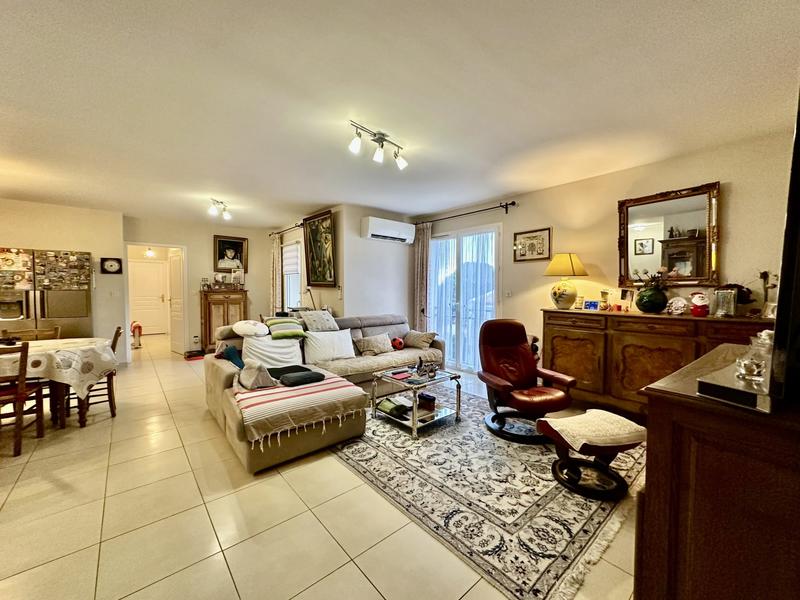 Appartement - 89 m² - 3 pièces