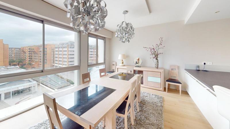 Appartement - 148 m² - 5 pièces