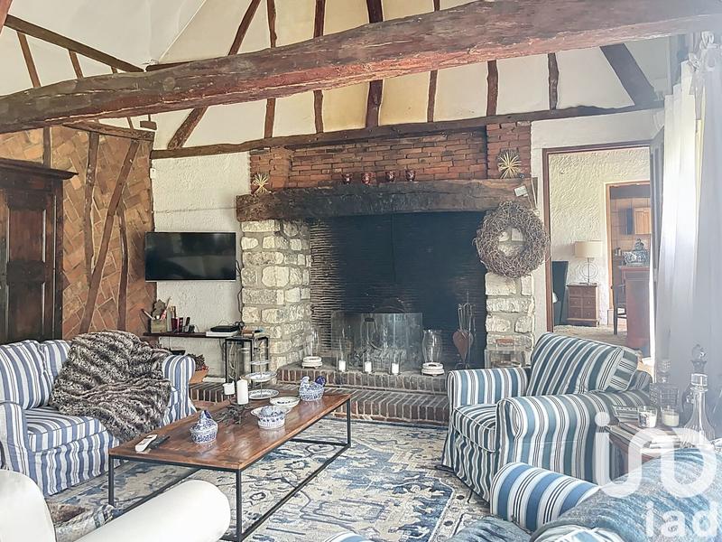 Maison - 244 m² - 5 pièces