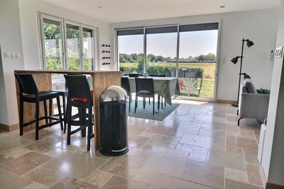 Maison - 161 m² - 5 pièces