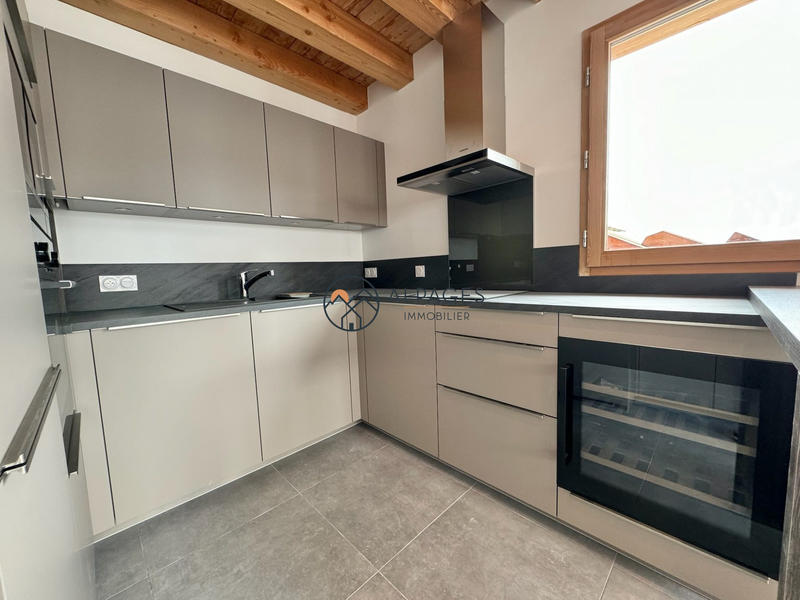 Appartement - 86 m² - 4 pièces