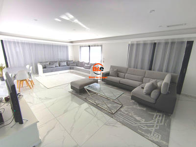 Villa - 154 m² - 5 pièces