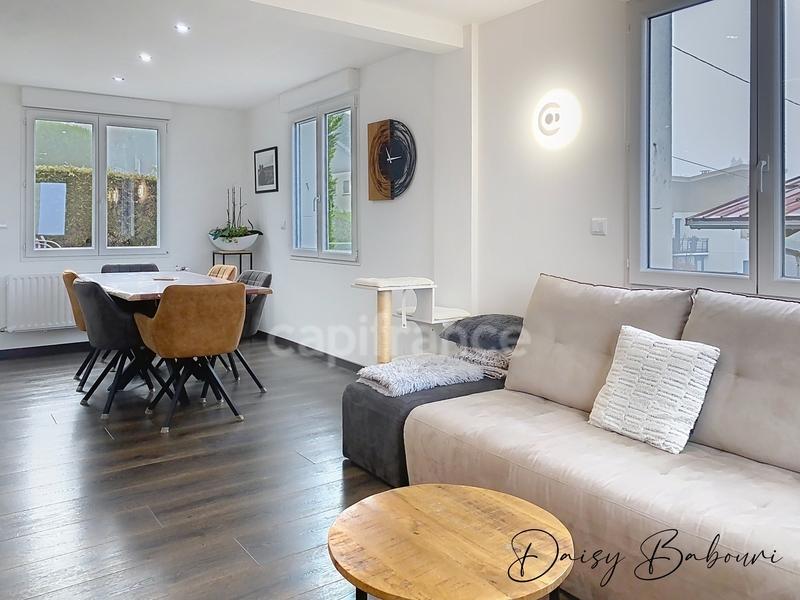 Maison - 108 m² - 4 pièces