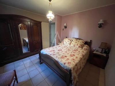 Maison - 143 m² - 7 pièces