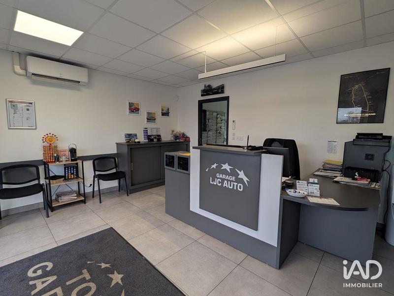 Local commercial - 765 m²