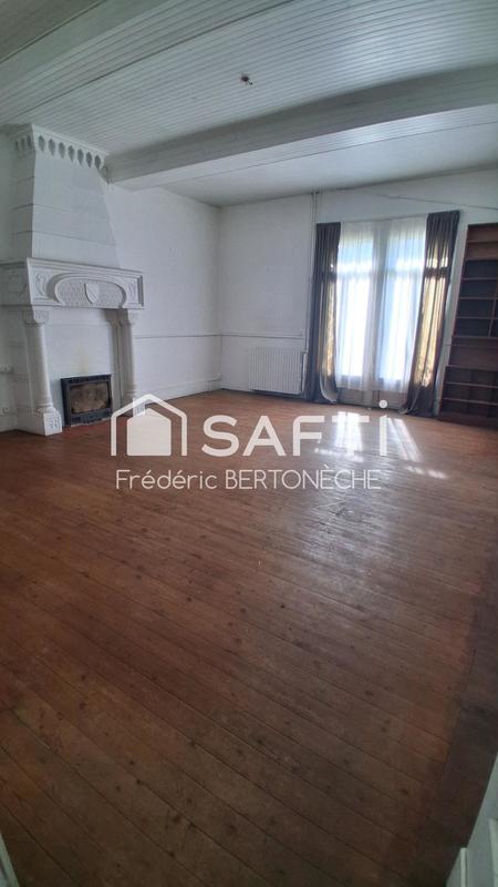 Maison - 250 m² - 7 pièces