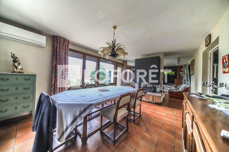 Maison - 171 m² - 5 pièces