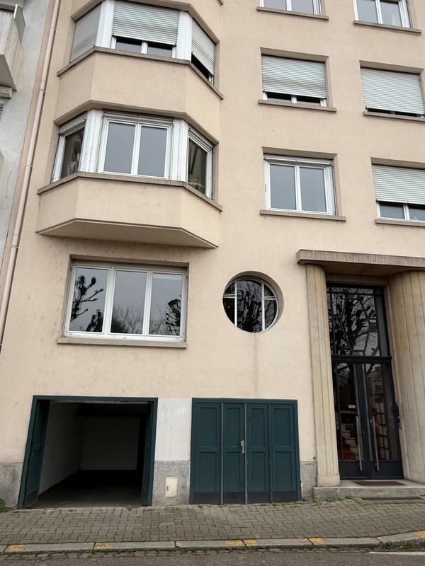 Parking / Garage - 14 m²