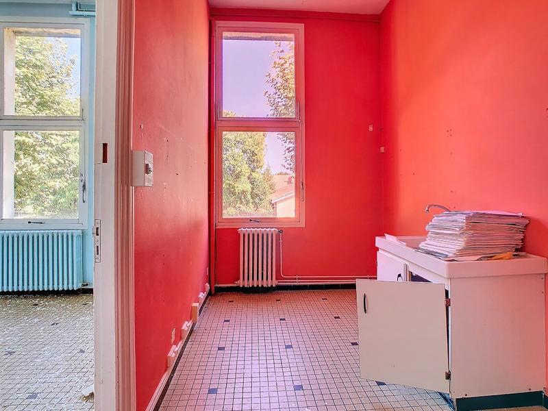 Immeuble - 272 m² - 16 pièces