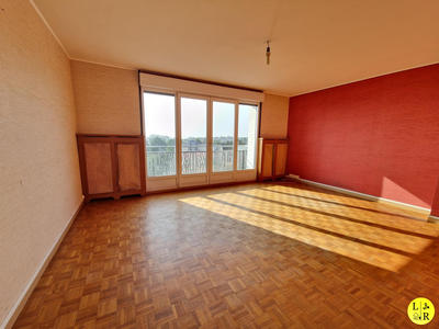 Duplex - 94 m² - 4 pièces