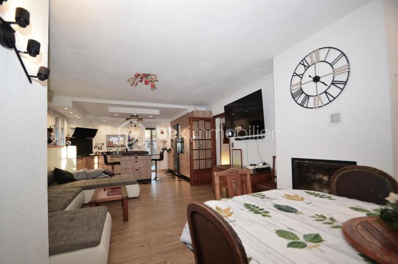 Villa - 180 m² - 7 pièces