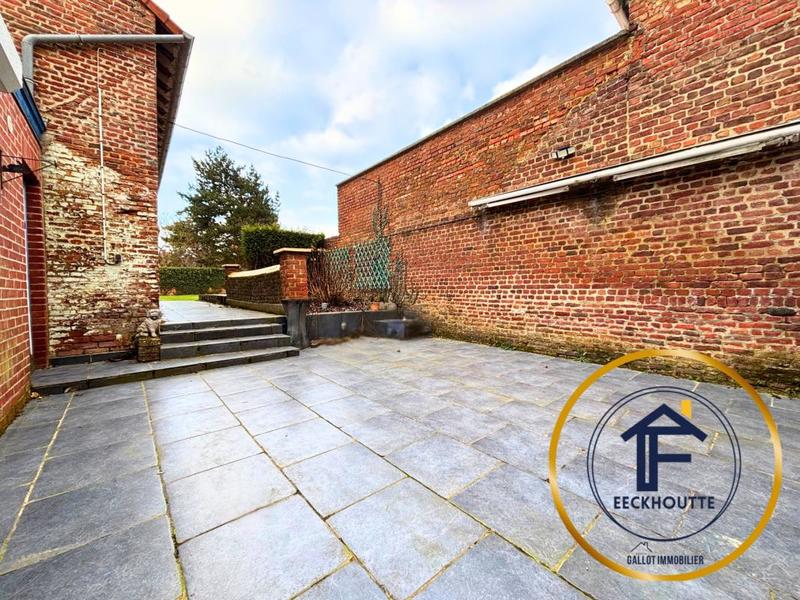 Immeuble - 235 m² - 7 pièces