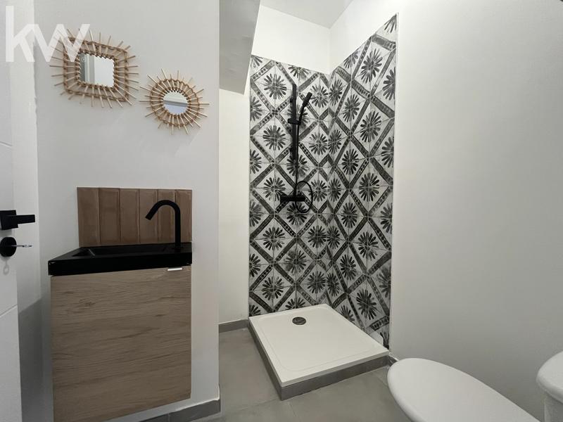 Immeuble mixte - 94 m² - 3 pièces