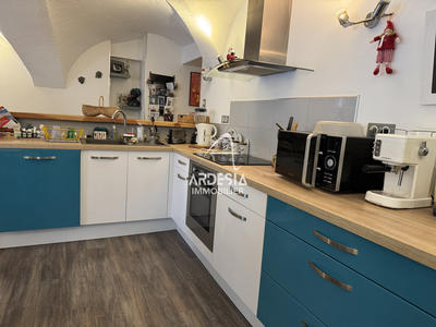 Appartement - 85 m² - 4 pièces