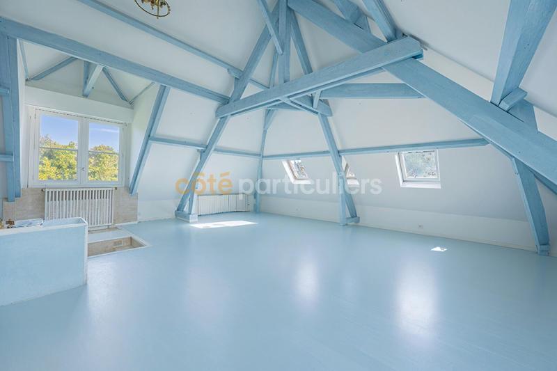 Maison - 344 m² - 7 pièces