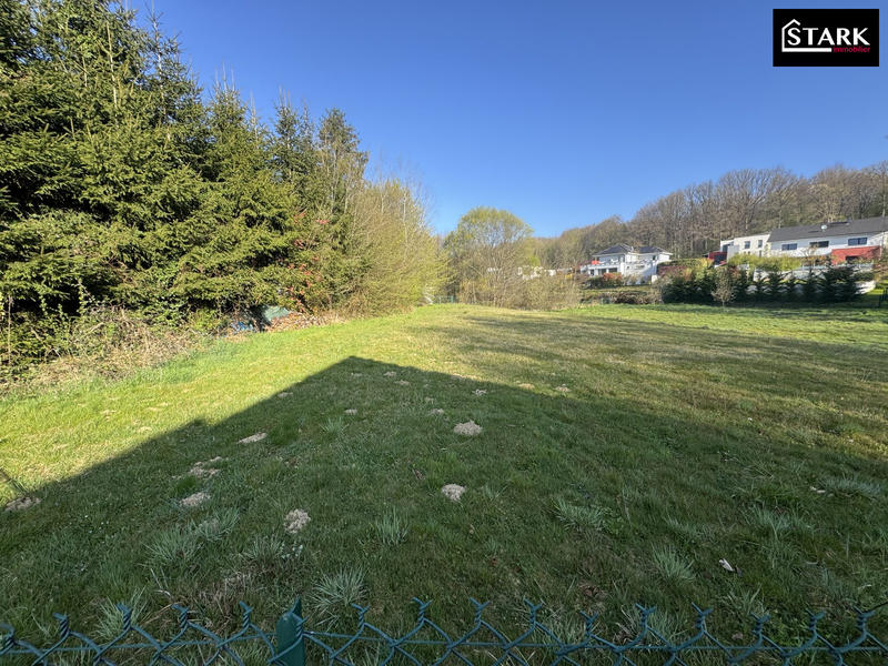 Terrain - 1 000 m²