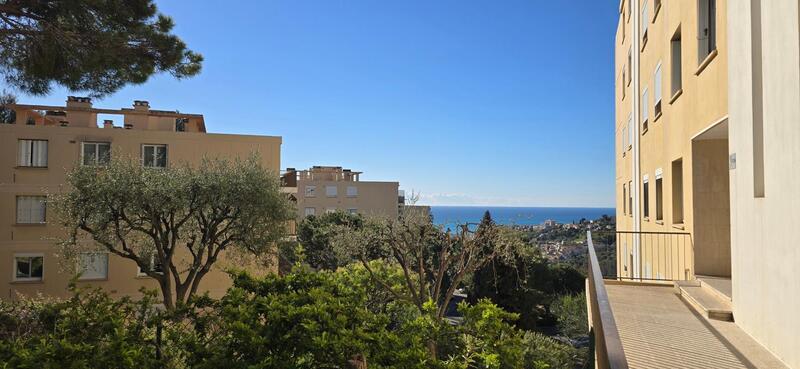 Appartement - 60 m² - 3 pièces