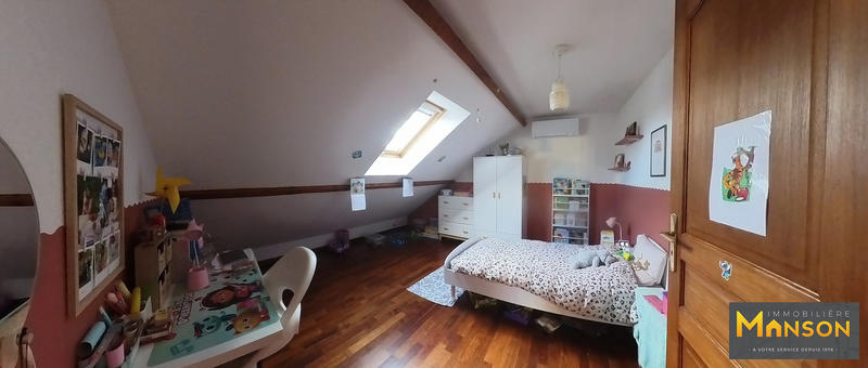 Maison - 158 m² - 7 pièces