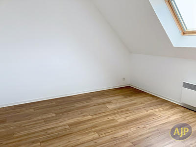 Appartement - 82 m² - 3 pièces
