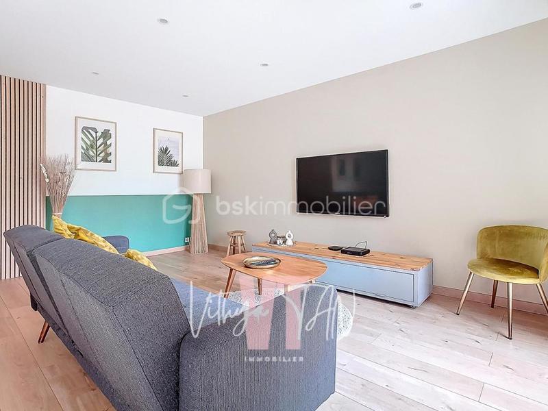 Appartement - 81 m² - 3 pièces