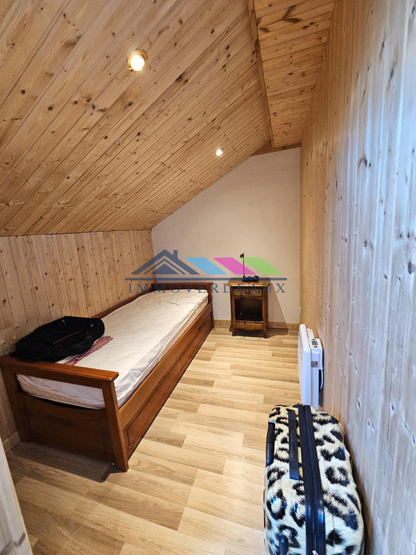 Fonds de commerce - Magasins - 200 m²