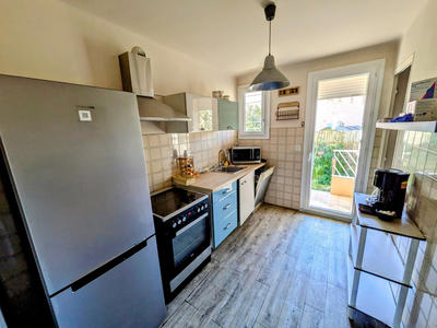 Appartement - 84 m² - 4 pièces