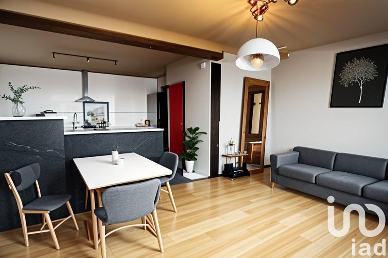 Maison - 85 m² - 5 pièces