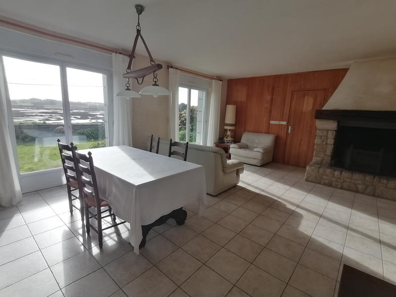 Maison - 157 m² - 9 pièces