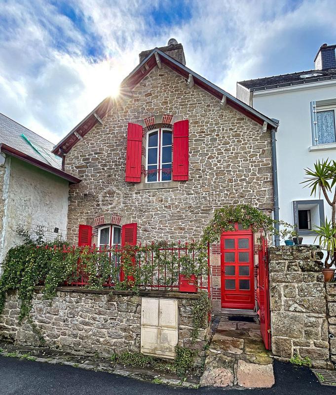 Maison en pierre - 82 m² - 3 pièces