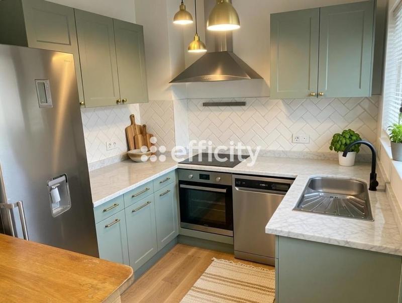 Maison - 102 m² - 5 pièces