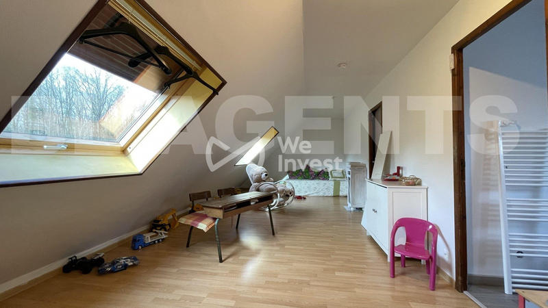 Maison - 144 m² - 8 pièces