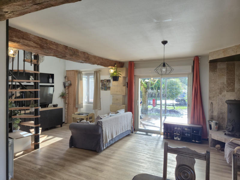 Maison - 100 m² - 4 pièces