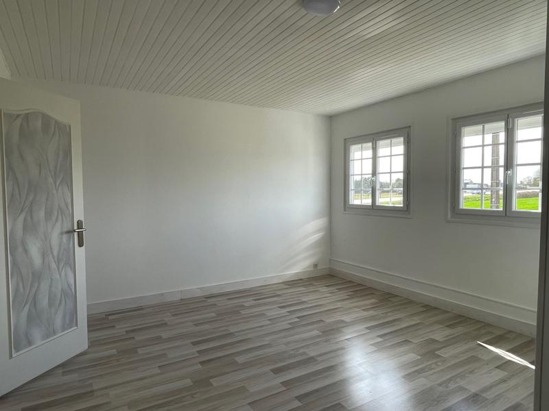 Maison - 230 m² - 6 pièces