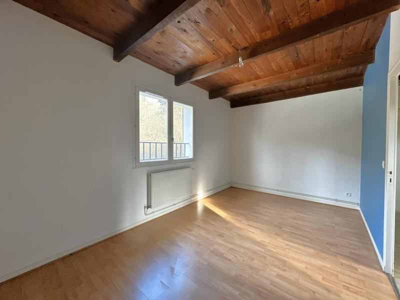 Appartement - 116 m² - 5 pièces